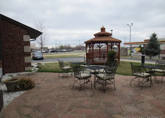 Country Hearth &